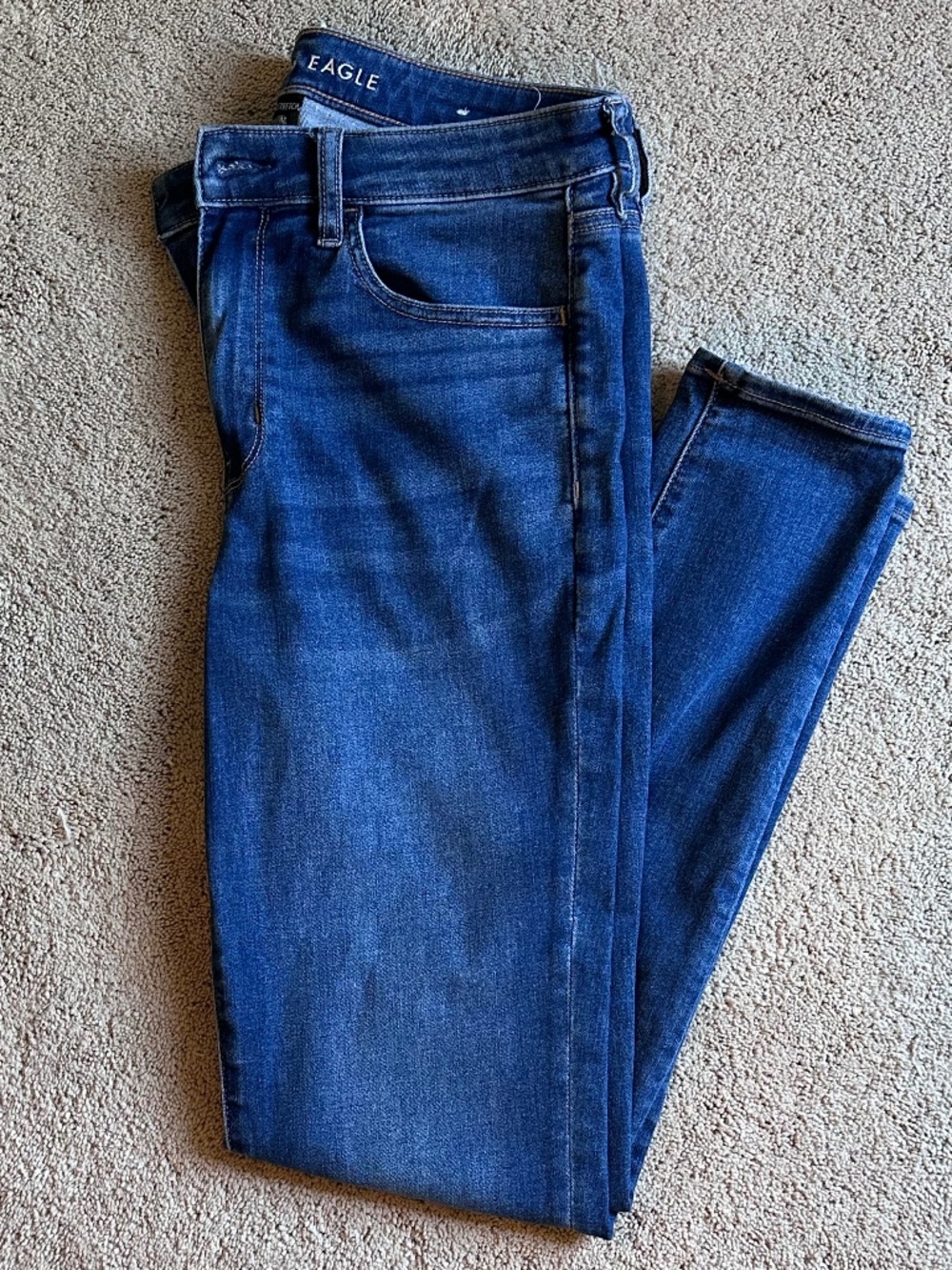 Women’s American Eagle jeans
